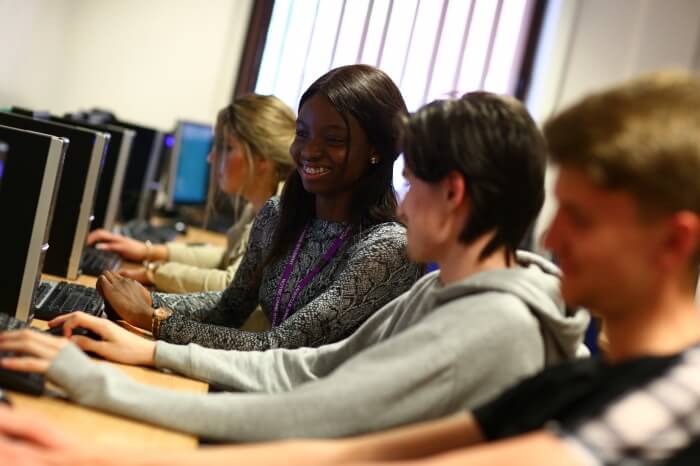 Level 3 BTEC/CTEC courses Financial Studies