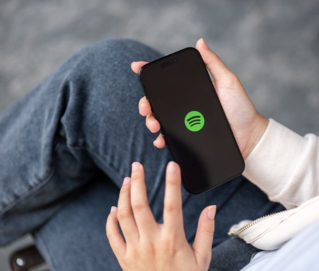 'The Science of Music Algorithms: How Spotify Brings Us the Perfect ...