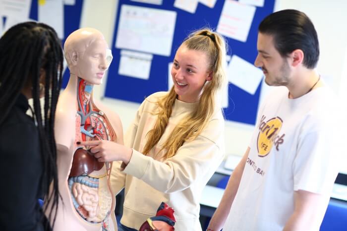 Level 3 BTEC/CTEC courses Health and Social Care Level 3